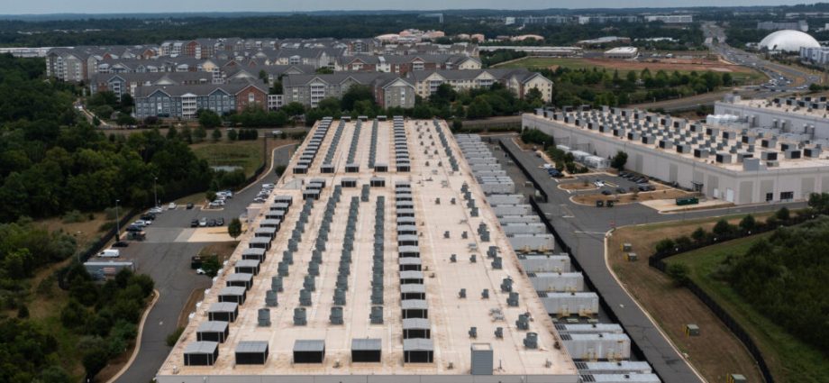 pennsylvania-community-groups-urge-officials-to-restrict-data-center-development