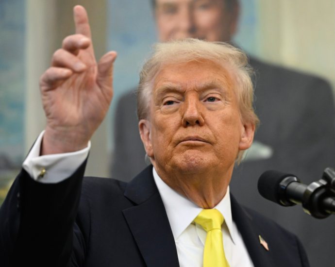 the-traitor-authorises-cia-operations-in-venezuela,-says-mulling-land-attack