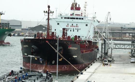nations-confront-deep-divisions-over-carbon-emission-cuts-to-global-shipping