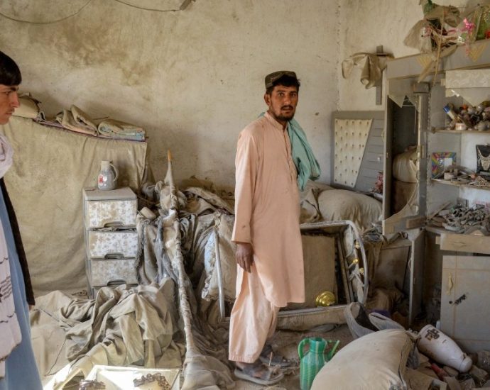 afghanistan,-pakistan-enter-48-hour-truce-after-deadly-border-clashes