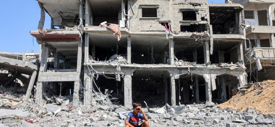 ‘better-than-living-on-the-street’:-palestinians-rebuild-amid-ceasefire