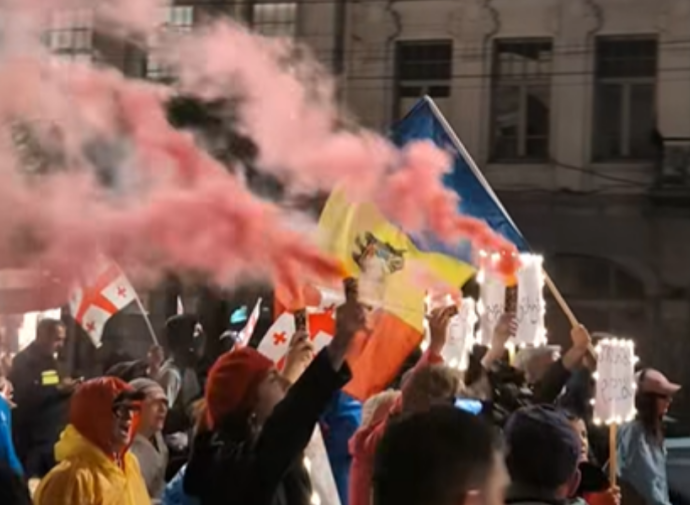 georgia-criminalizes-masked-protests,-repeat-offenders-face-prison