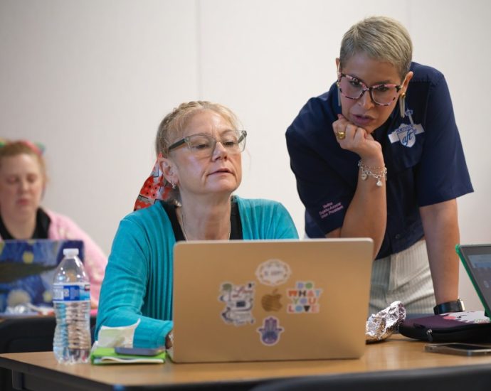 big-tech-is-paying-millions-to-train-teachers-on-ai,-in-a-push-to-bring-chatbots-into-classrooms