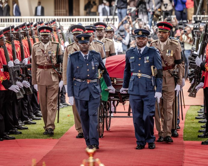 kenya-holds-state-funeral-for-opposition-leader-odinga-after-mourning-chaos
