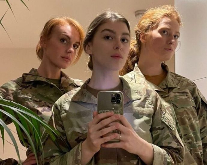 off-duty-ukrainian-front-line-medics-save-life-at-london-car-crash-scene