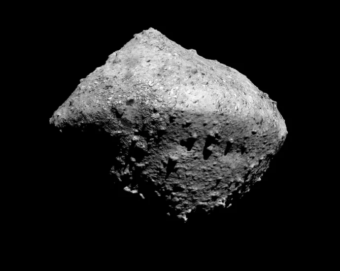 asteroid-ryugu’s-hidden-waters-could-explain-how-earth-got-its-oceans