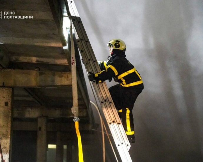 russia-launches-164-drones-across-ukraine:-poltava-warehouse-burns-from-falling-debris