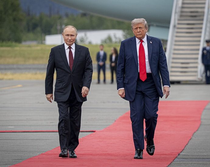 “putin-outplayed-the-traitor-again”:-russia-pulls-us-president-into-budapest-meeting-on-its-terms,-says-expert