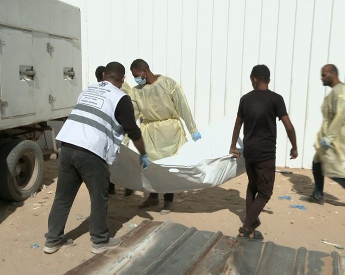 israel,-hamas-exchange-remains-of-the-deceased-under-new-ceasefire