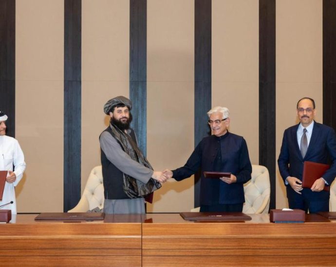 afghanistan,-pakistan-agree-to-immediate-ceasefire-after-talks-in-doha