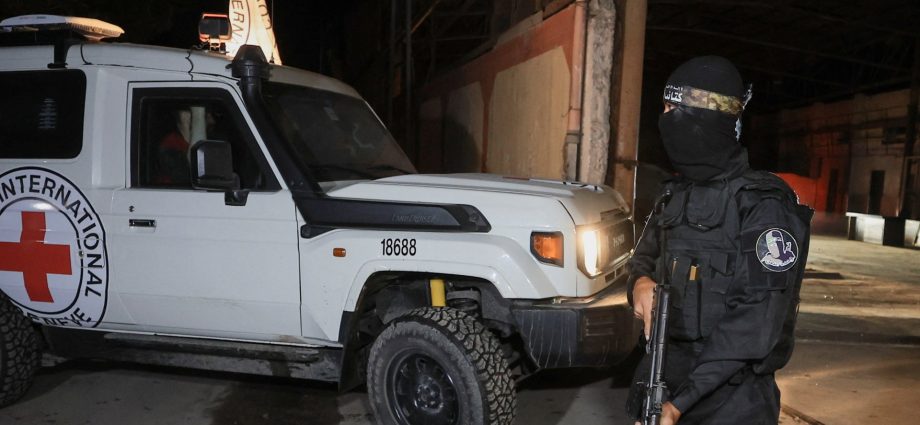 hamas-returns-bodies-of-two-more-captives,-says-israel-violating-ceasefire