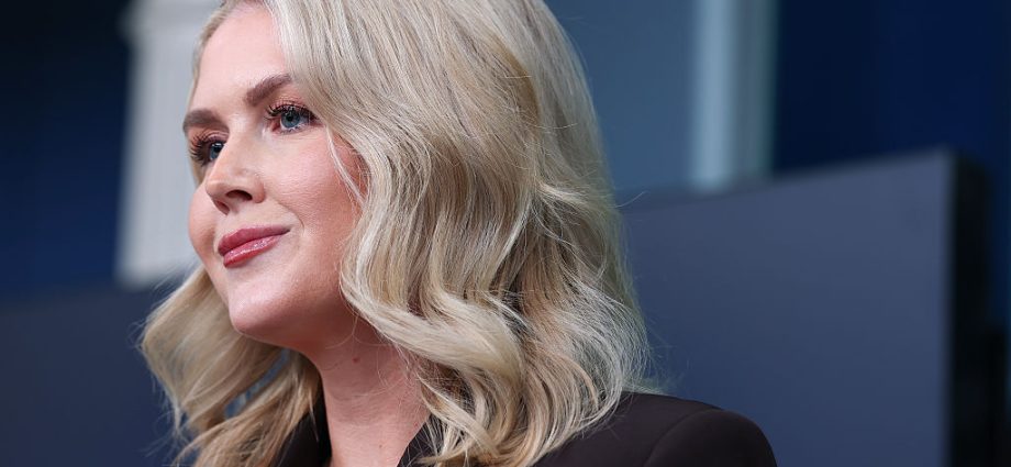 white-house-continues-to-sink-to-new-“mean-girl”-levels