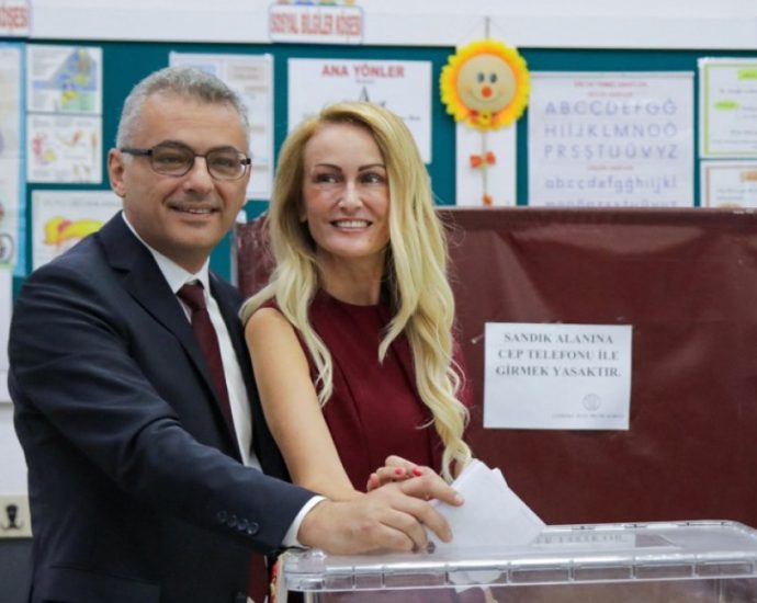 turkish-cypriots-elect-tufan-erhurman-in-northern-cyprus-polls