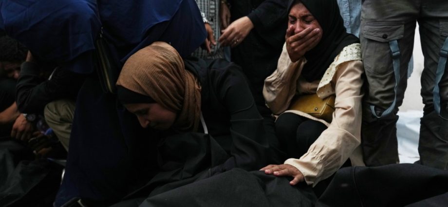 live:-israel-kills-97-palestinians-in-gaza-since-start-of-ceasefire