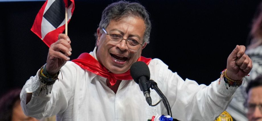 the-traitor-calls-colombian-president-‘illegal-drug-dealer’-in-dispute-over-us-strikes