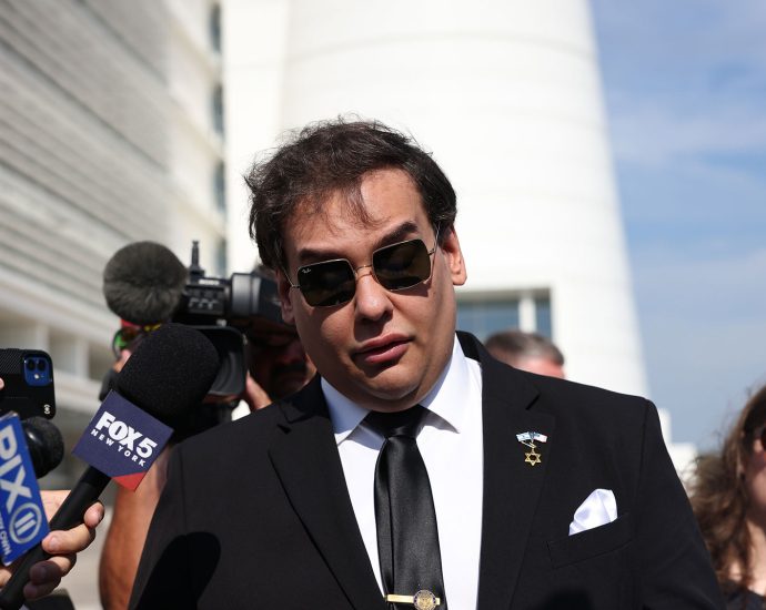 santos-compares-himself-to-jesus-christ-in-cnn-post-clemency-interview