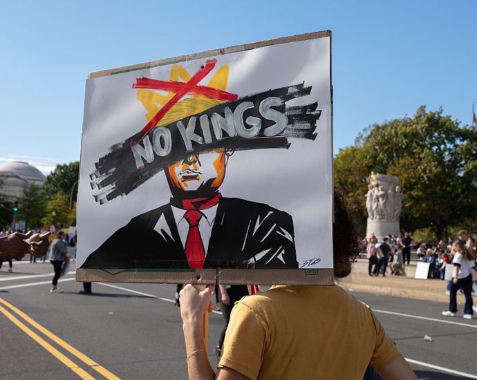 massive-“no-kings”-protests-short-circuit-maga’s-mockery