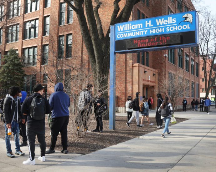 illinois-wants-climate-education-in-schools-now-teachers-need-to-figure-out-how-to-make-it-happen.