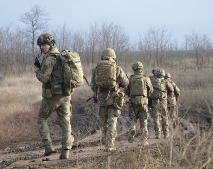 sneaky-russian-troops-are-sowing-chaos-in-pokrovsk