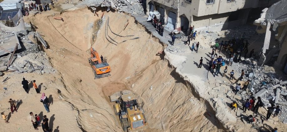 israel,-hamas-return-more-bodies-of-captives-under-gaza-ceasefire-deal