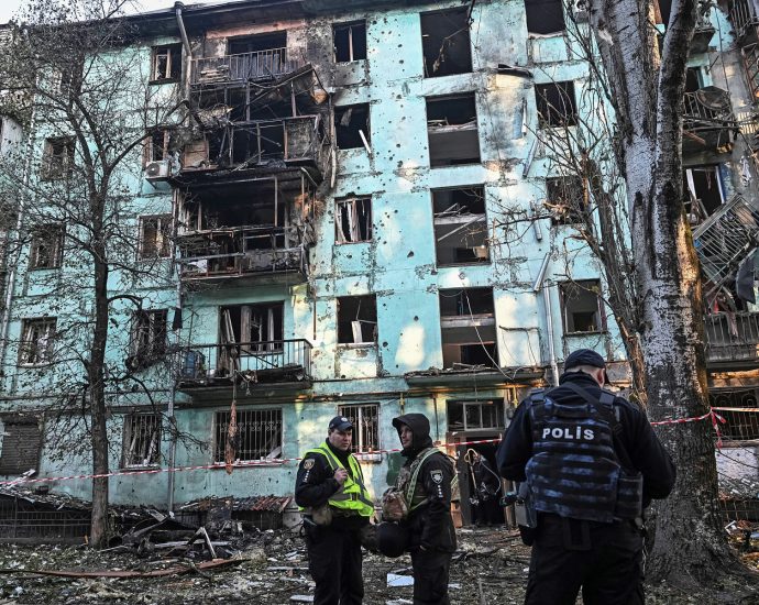 the-traitor-puts-putin-talks-on-hold;-russia-launches-deadly-attacks-on-ukraine