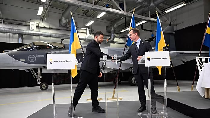 ukraine-and-sweden-sign-a-long-term-deal-for-up-to-150-gripen-fighter-jets-for-kyiv