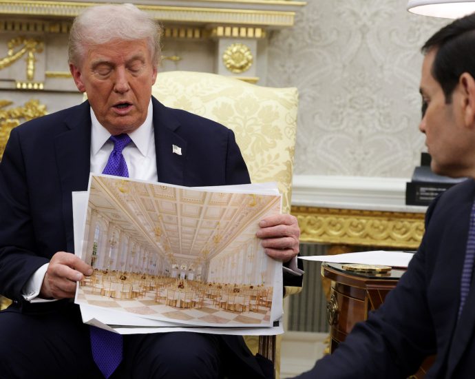 “never-thought-of-as-much”:-the-traitor-downplays-demolition-of-white-house’s-east-wing