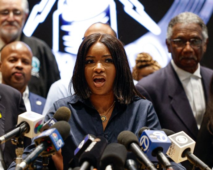 jasmine-crockett-teases-senate-bid