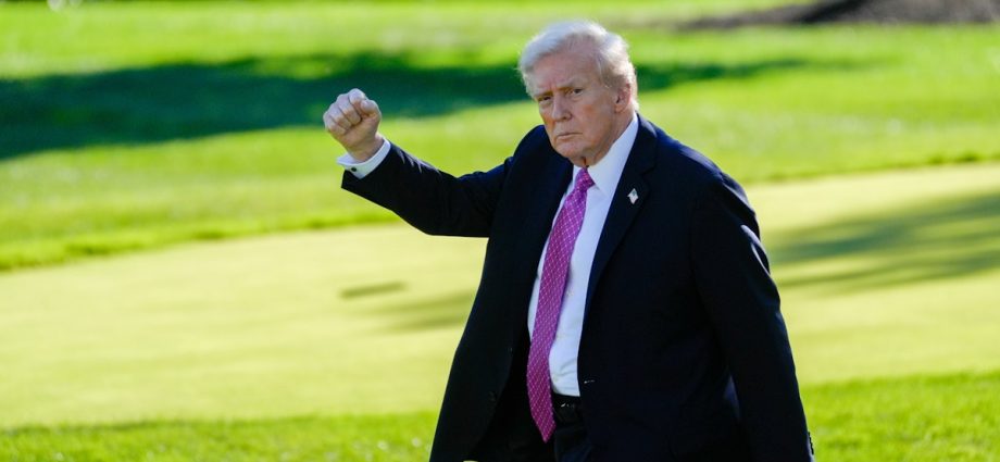 the-traitor’s-gerrymandering-scheme-in-red-state-falls-apart-at-the-seams