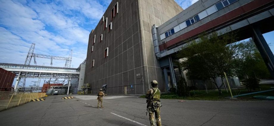 ukraine’s-zaporizhzhia-nuclear-plant-to-regain-off-site-power,-officials-say
