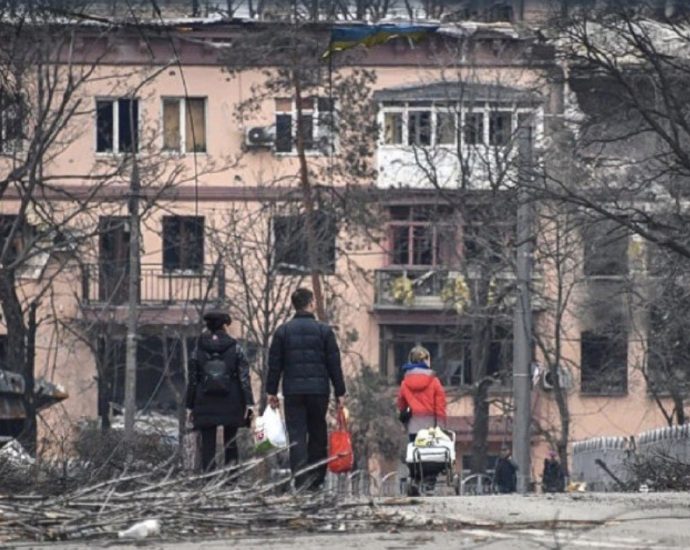 russia’s-new-decree:-seize-ukrainian-homes-for-kremlin-loyalists