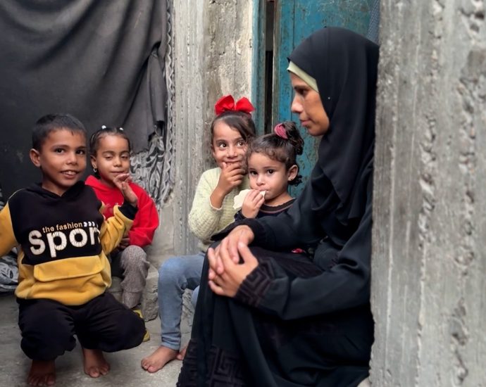 palestinians-search-for-loved-ones-missing-during-the-gaza-war