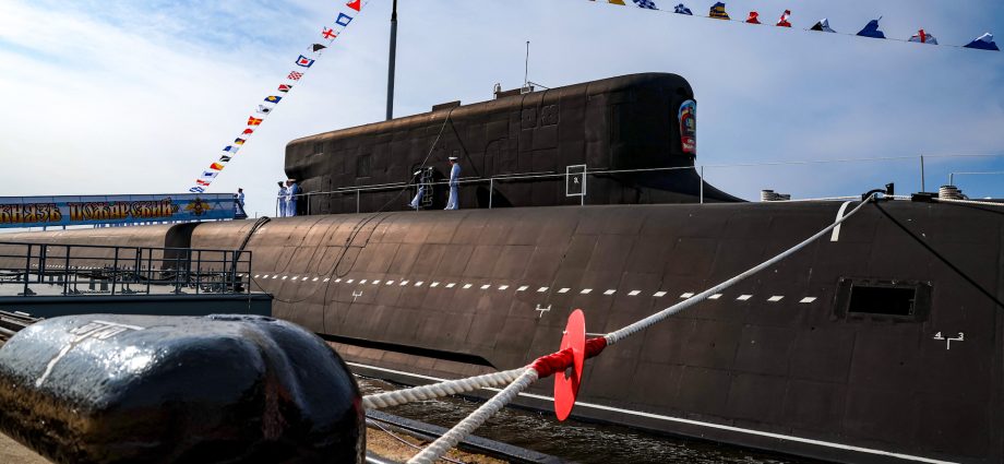 investigations:-russia-used-cyprus-front-to-build-arctic-sub-listening-net