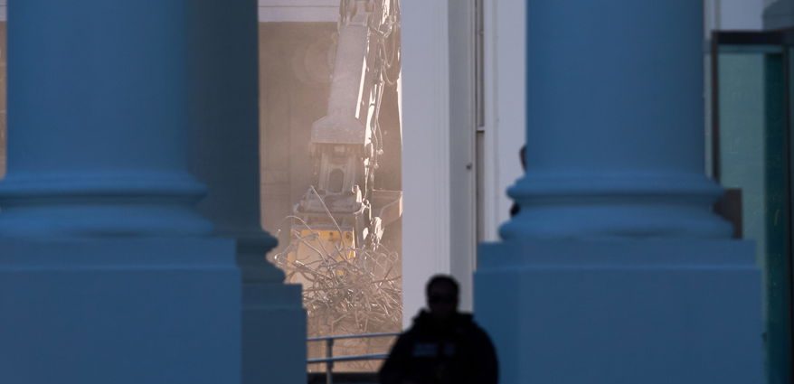 the-billionaire’s-house