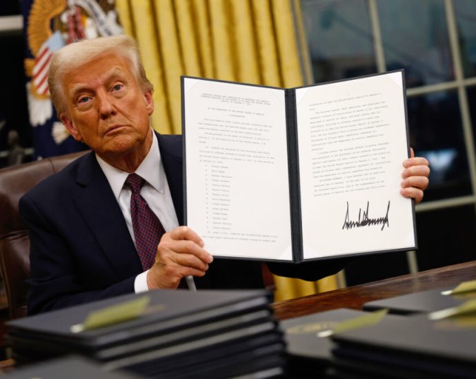 breach-of-contract-or-constitutional-crisis?