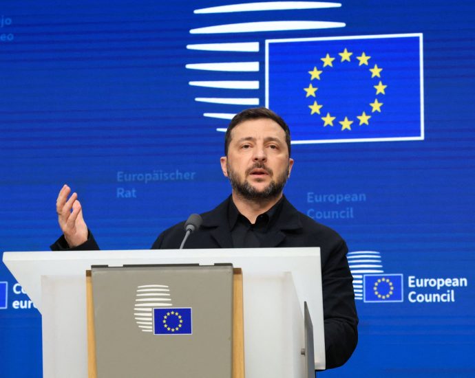 eu-leaders-delay-decision-on-using-frozen-russian-funds-to-aid-ukraine