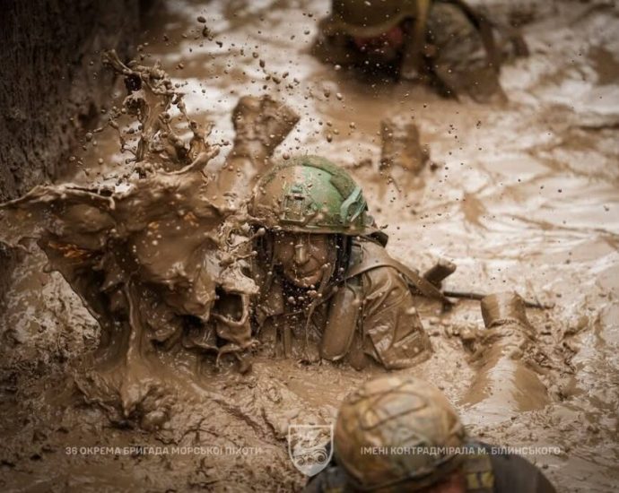 winter-is-coming-for-ukraine’s-drones—and-russia’s-tanks-are-moving-in