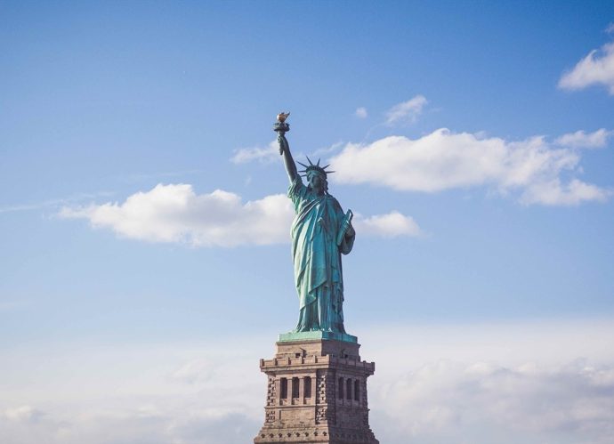 One in Three Americans Faces Crypto Fraud, with 30% Exposed to Ponzi Schemes