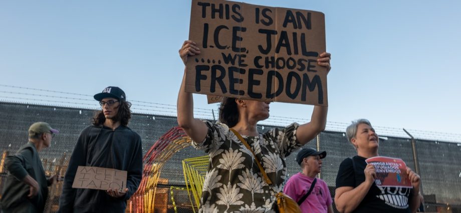 the-traitor-plans-to-use-navy-for-his-fascist-immigration-crackdown