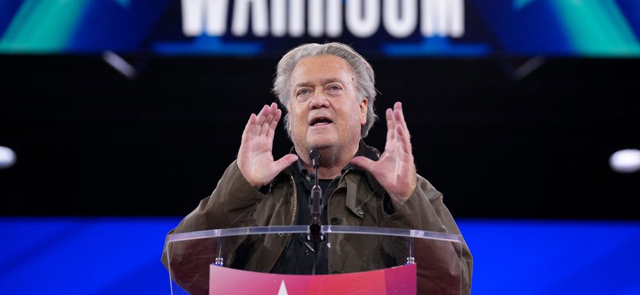 steve-bannon-claims-“there’s-a-plan”-for-the-traitor-to-get-third-term