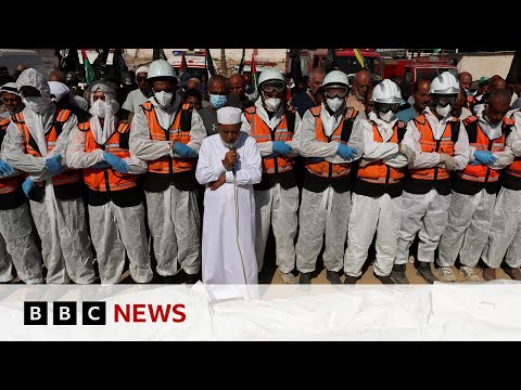 bodies-of-palestinians-returned-by-israel-show-signs-of-torture,-say-doctors-in-gaza-|-bbc-news