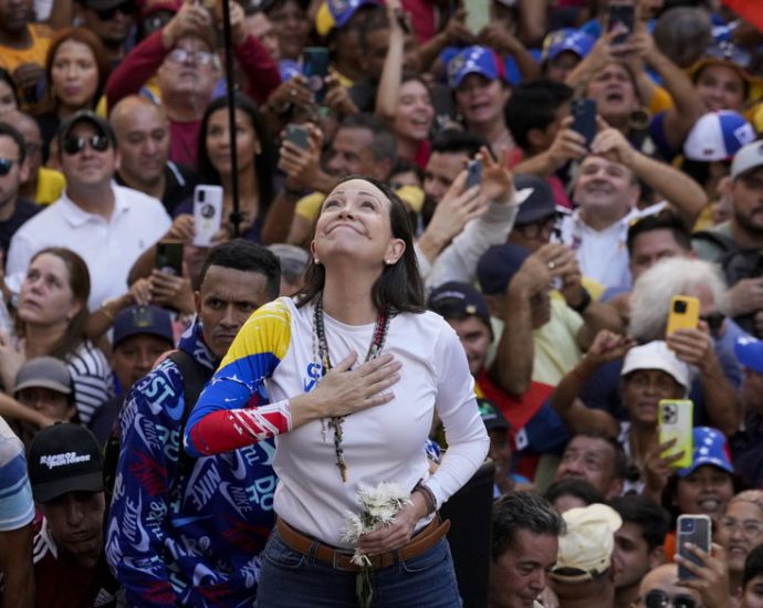 corporate-media-use-‘peace’-prize-to-fuel-war-propaganda