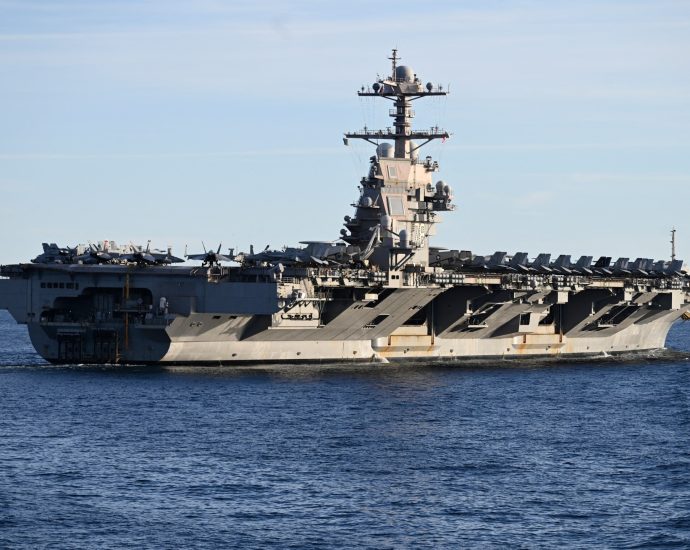 us-deploys-aircraft-carrier-amid-hardening-stance-towards-venezuela