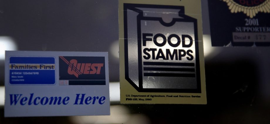 will-millions-of-low-income-americans-lose-food-stamps-during-shutdown?