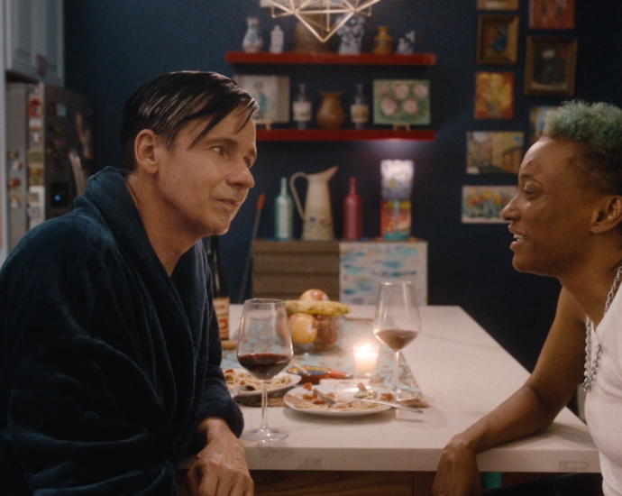 ‘cockroach’-is-the-queer-rom-com-we-need-right-now