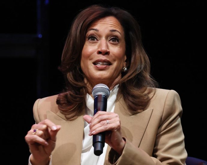 kamala-harris-leaves-door-open-for-2028-presidential-run