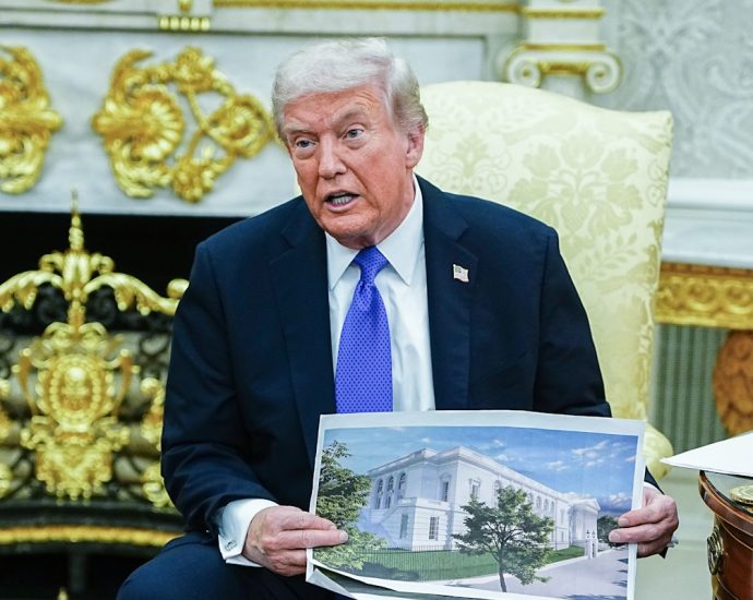 you-won’t-believe-who-the-traitor-is-naming-ballroom-after-well,-you-might.