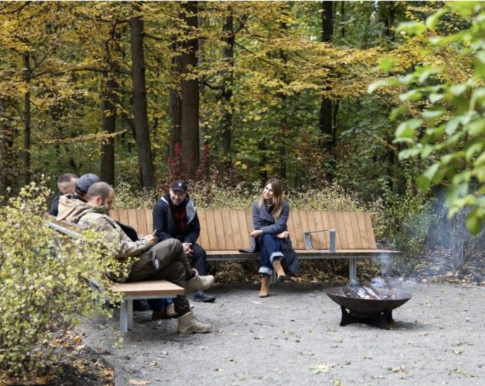kyiv-opens-therapeutic-garden to-help-veterans-and-civilians-recover-from-war-trauma-through-nature