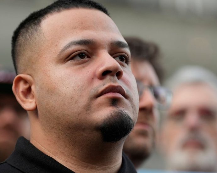 us-says-it-now-plans-to-deport-kilmar-abrego-garcia-to-liberia-as-soon-as-oct.-31