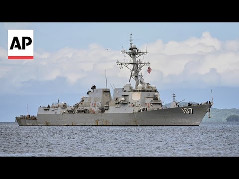 us-warship-docks-in-trinidad-and-tobago,-putting-pressure-on-venezuela